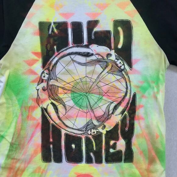Mermaids Air brushed Wild Honey Graphic Teel Shirt - Picture 3 of 5